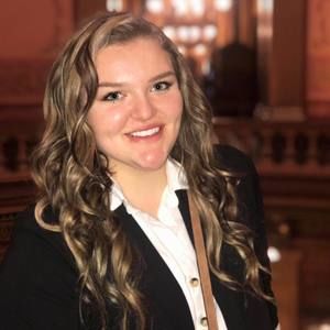 Meet your Posher, Erin